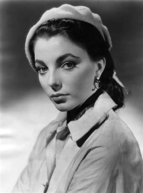 Joan collins (* 1933), britische schauspielerin. Joan Collins | Britische schauspieler, Joan collins, Filmstars