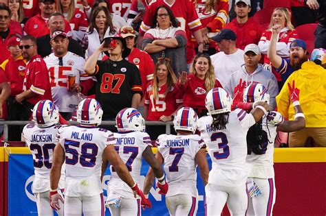 That Ended Poorly Chiefs Fans Troll Bills Fans But It Backfires After Taron Johnson