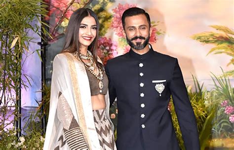 Sonam Kapoor On Taking Husband Anand Ahujas Surname How Do You Know