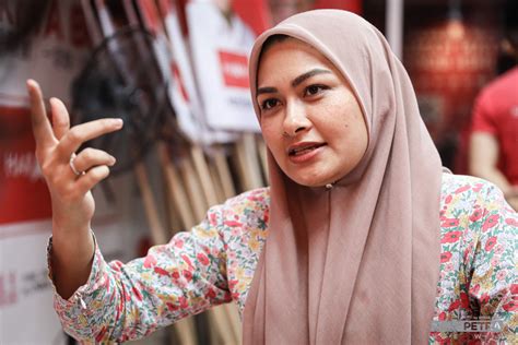 Ge15 Young Syefura Has Solutions But Does She Have Votes Malaysia