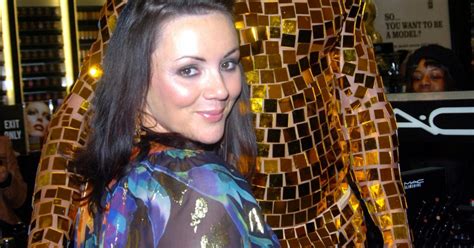 Martine mccutcheon has been reminiscing on her dreamy wedding day back in 2012 when she ﻿ martine mccutcheon is the stunning bride in throwbacks from her dreamy italian wedding. Martine McCutcheon fête son anniversaire chez Selfridge à ...