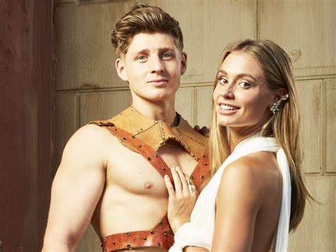 Meet The Bromans Couples Tom And Rhiannon Are A Pretty Physical Pair Metro News