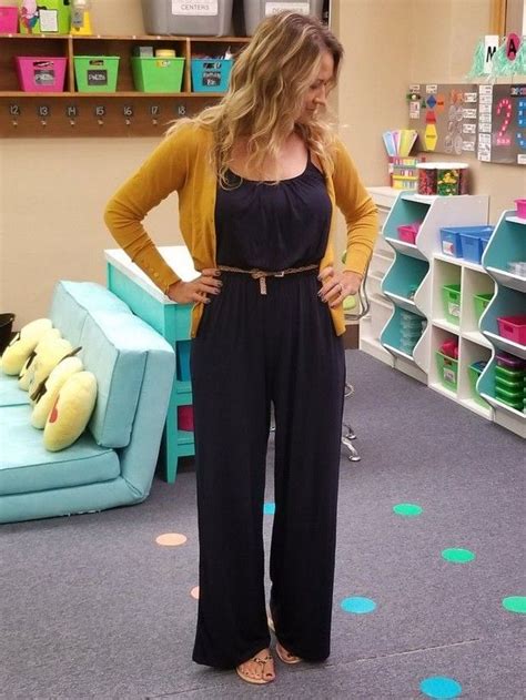 Stunning Elementary Teacher Outfits Ideas To Wear This Fall