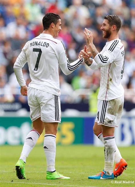 Cristiano Ronaldo And Sergio Ramos For Real Madrid El Real Madrid Cf