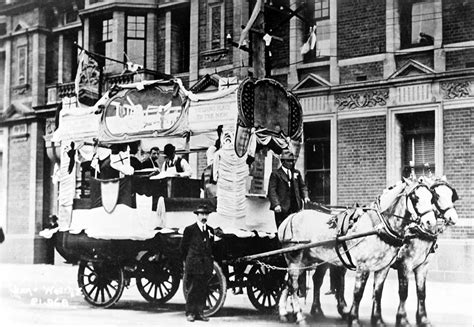 Labour Day Parade Nzhistory New Zealand History Online