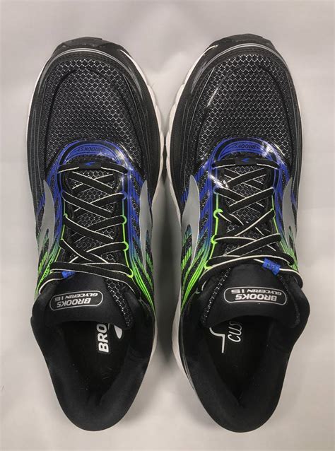 The midsole of this shoe is comprised of brooks super dna foam. Brooks Glycerin 15