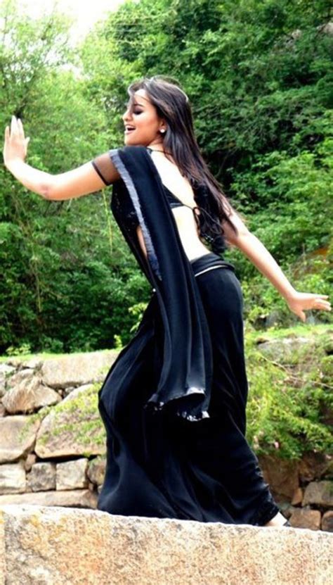 Sonakshi Sinha In Black Saree In Rowdy Rathore Movie Bollywood Photos On Rediff Pages