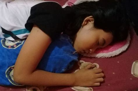Tidur Panjang Selama 10 Hari Tanpa Bangun Cewek Ini Dijuluki Putri Tidur Karena Masalah