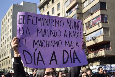 AsÍ Fue La Marcha Del Movimiento Feminista Por Una EducaciÓn No Sexista Portal Del Colegio De