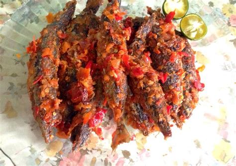 81 resep pindang ikan layang ala rumahan yang mudah dan enak dari komunitas memasak terbesar dunia! Resep Ikan Layang Balado oleh Devi Nurmayanti - Cookpad