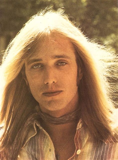 Rest In Peace Tom Petty Here Are 20 Fascinating Photos Of The Frontman