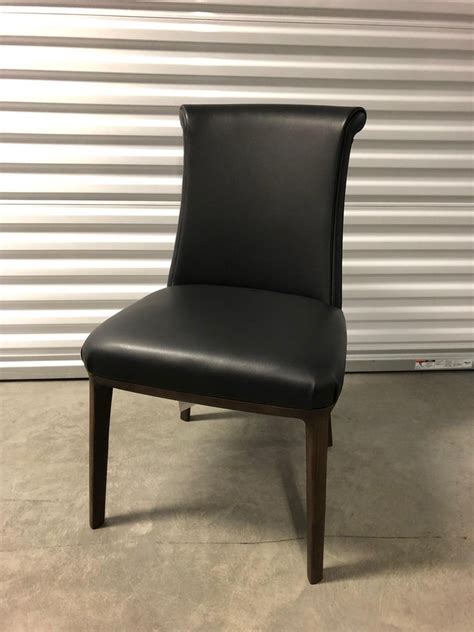 Whether you prefer 60s modern or french country, chairish has seating to enhance any home décor. Black Leather Diva Dining Chair, Poltrona Frau For Sale at ...