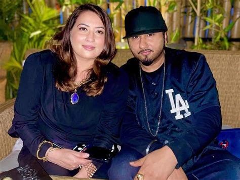Wife Made Serious Allegations Of Assault On Honey Singh Said After Marriage The Singer Had A