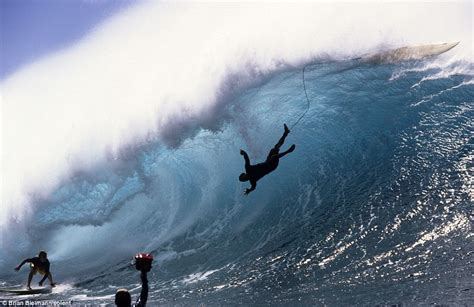Stunning Pictures Reveal The Wipeouts Of The Worlds Best Surfers