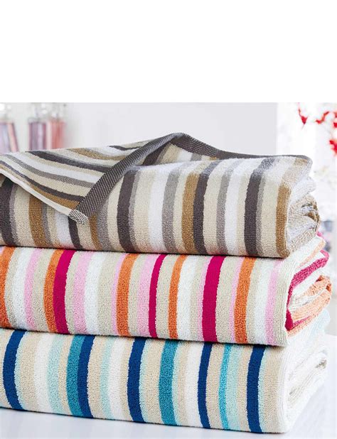 Christy Stripe Towels Chums