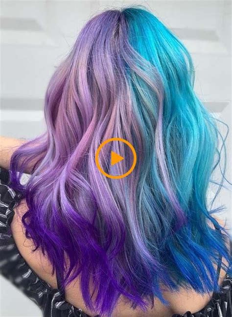 Hair trends can come from anywhere and the most recent dye obsession is no exception. Incroyables nuances de couleur de cheveux violet et bleu ...