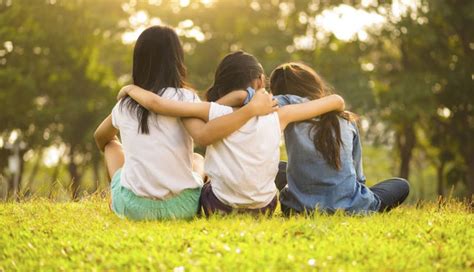 5 Tips To Maintain Healthy Friendship