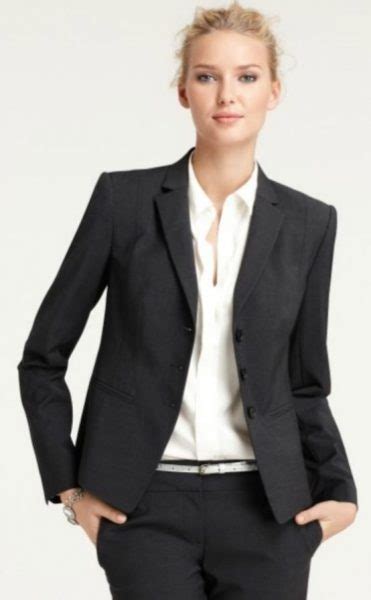 How To Dress For An Interview Guide To Womens Interview Dressing