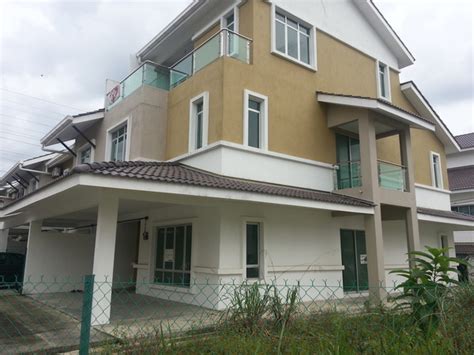 Teres setingkat taman seri perepat kapar klang mampu milik rumah selangorku. Terrace For Auction At Taman Suria Tropika, Seri Kembangan ...