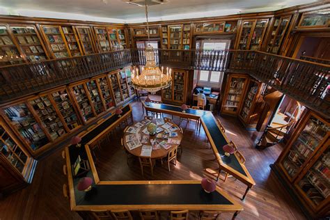 Bibliotecas Mais Bonitas De Lisboa 10 Que Ficam Na Memória