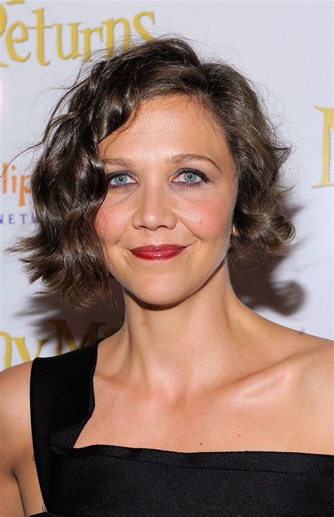 Of course, these hairstyles are fashionable and stylish, but most often women prefer haircuts on the leg. Best Celebrity Short Haircuts and Easy Hairstyles - NiceStyles