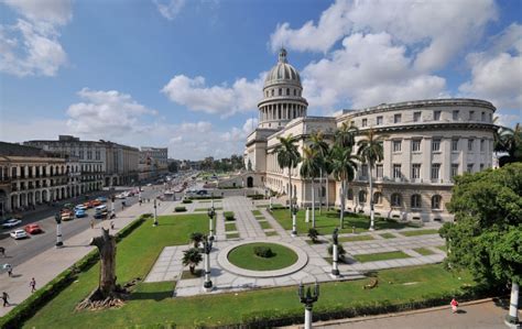 Hola chicos hace unos minutos publica el 2do capitulo de mi fanfic y queria hacer esta encuesta para ver si quieren otro capitulo. MEMORIAS DE UN CUBANO: El Capitolio de La Habana, ayer, hoy y mañana.
