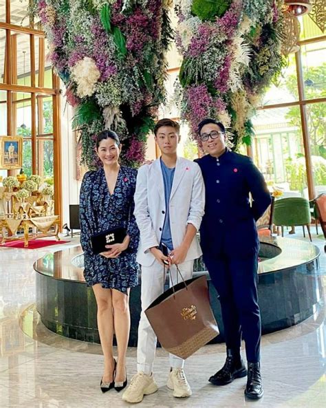 The district was downgraded to a minor district (king amphoe) on 28 december 1917 and made. "ปราบ ฟาง ฟิน" บูลกุล สามหนุ่มหล่อ ทายาทฟาร์มโชคชัย