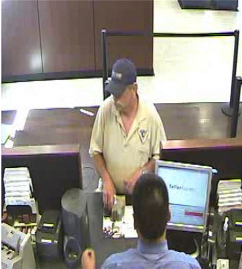 Police Release Photos Of Chase Bank Robber St George News