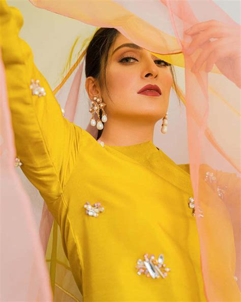 Ayeza Khan Looks Ethereal In Yellow Outfit By Allurebyih Pk Showbiz