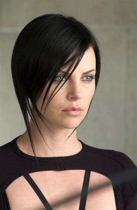 Charlize Theron Æon Flux Short Hair Styles Charlize Theron Aeon Flux