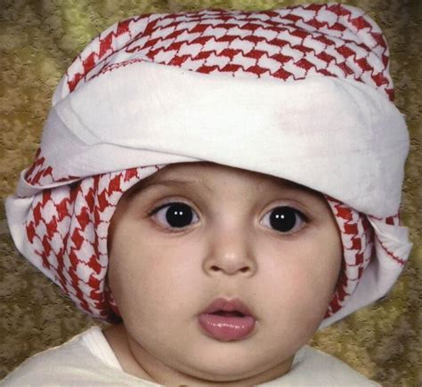Jom kita lihat gabungan nama bayi lelaki dalam islam ini. Bahasa Arab: NAMA-NAMA YANG BAIK BAGI LELAKI