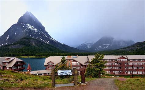 A Goodbye To The Many Glacier Hotel Glacier National Park Flickr