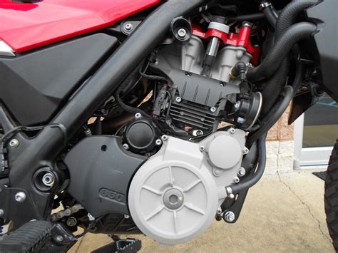 While husqvarna's tr650 terra and strada might not be such a big deal to the majority of to this sector of the motorcycling public, the arrival of husqvarna's new tr650 models is significantly. 2014 Husqvarna Terra 650 Dual Sport
