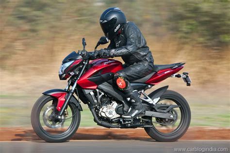 The pulsar 200ns, the flagship motorcycle of bajaj auto. 2012 Bajaj Pulsar New Model Pictures, Price, Specs ...