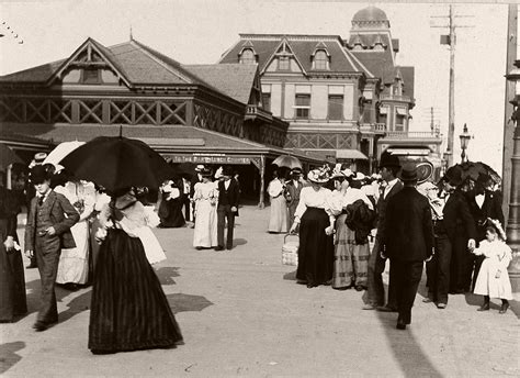 Vintage: Coney Island, New York City (1900s) | MONOVISIONS - Black & White Photography Magazine
