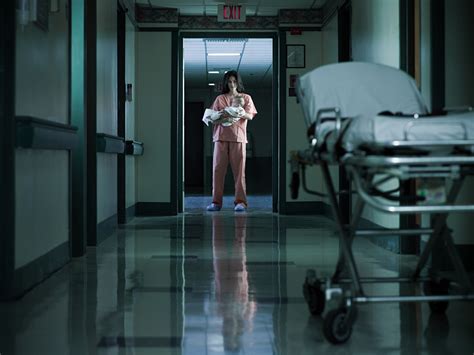 Nurse Share Their Scariest Stories From Working The Night Shift Laptrinhx News