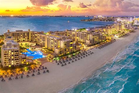 Cancun And Playa Del Carmen Have Officially Reopened For Tourism