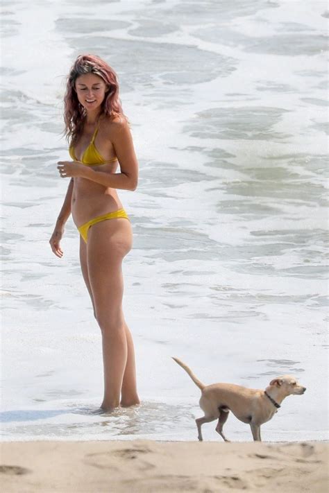 Caroline Damore Displaying Her Slim Bikini Bod The Fappening