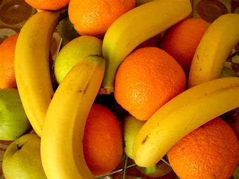 Download Wallpaper Fruits Oranges And Bananas Download Photo Banana