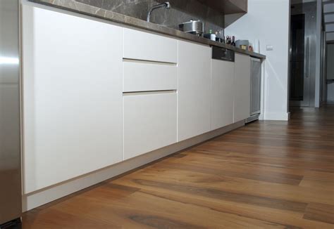 You can choose the design that complements the room's colour scheme or just go with a neutral tone that will. Cheap Laminate Flooring: Reviews and Buyer's Guide