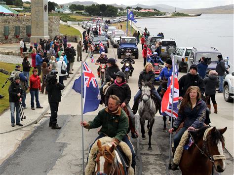 falklands referendum david cameron calls on argentina to respect the wishes of islanders after