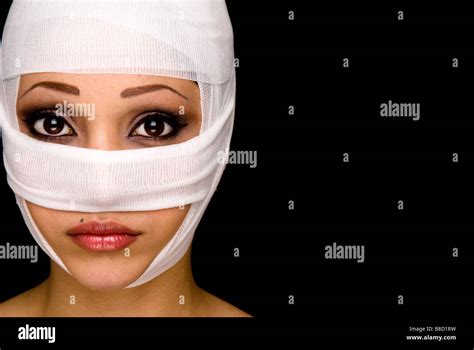 Woman With Face Bandaged Hi Res Stock Photography And Images Alamy
