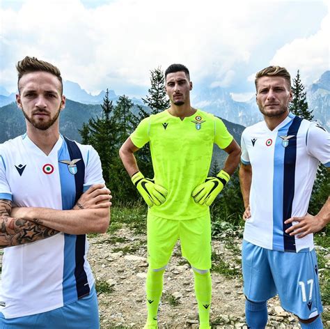 1,897 likes · 12 talking about this. Lazio Roma uitshirt 2019-2020 - Voetbalshirts.com