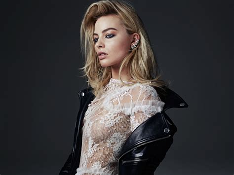 She has been known for being in the list of time magazine's 100 most influential people in the world, in the year 2017, … Margot Robbie 4k 2018, HD Celebrities, 4k Wallpapers ...