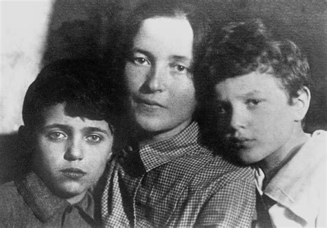 Julia Schucht Wife Of Antonio Gramsci With Sons Delio Born 1924 And Giuliano Born 1926