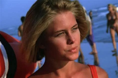 Nicole Eggert actriz de Baywatch diagnosticada con cáncer de mama Marcausa