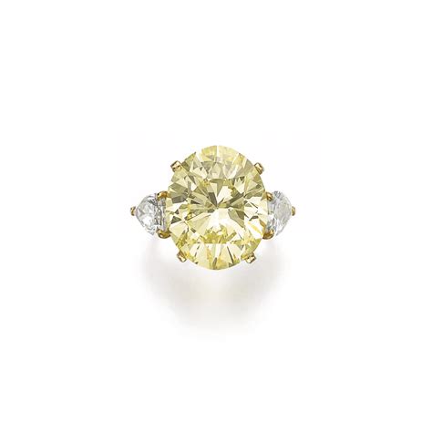 282 Attractive Fancy Intense Yellow Diamond Ring