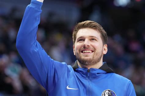 Seth Curry Noticed How Luka Doncic Picked Apart Sixers The Official