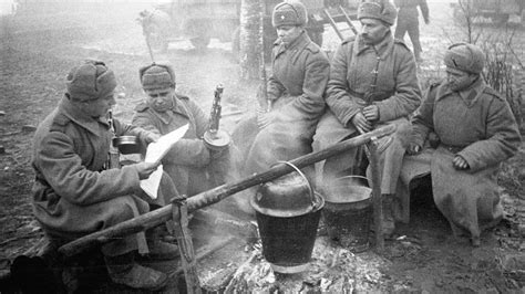 Wartime Cuisine What Did Soviet Soldiers Eat During World War Ii Russia Beyond