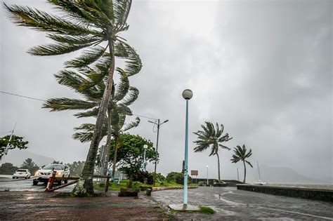 Cyclone Belal Deux Nouveaux Corps Retrouv S Le Bilan Provisoire